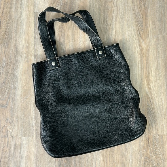 DG LARGE BLACK LEATHER TOTE - Picture 2 of 3